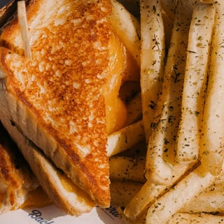 Kids Grilled Cheese + French Fries